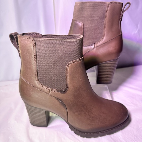 Clarks Dark Brown Heeled Boots - Picture 2 of 10